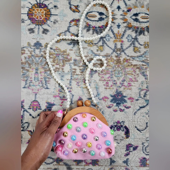 New, Bubble Gum Studded Pink, Wooden Closure, Clutch/Pearl Strap Purse - Picture 3 of 15